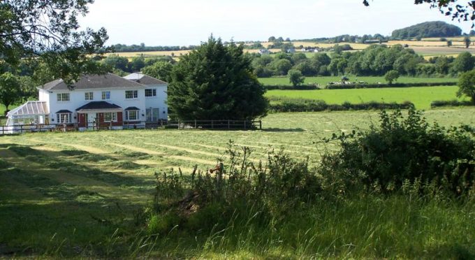 Ballindrum Farm Bed and Breakfast Kildare