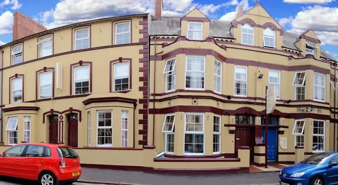 Botanic Rest Queens Quarter Bed and Breakfast Belfast