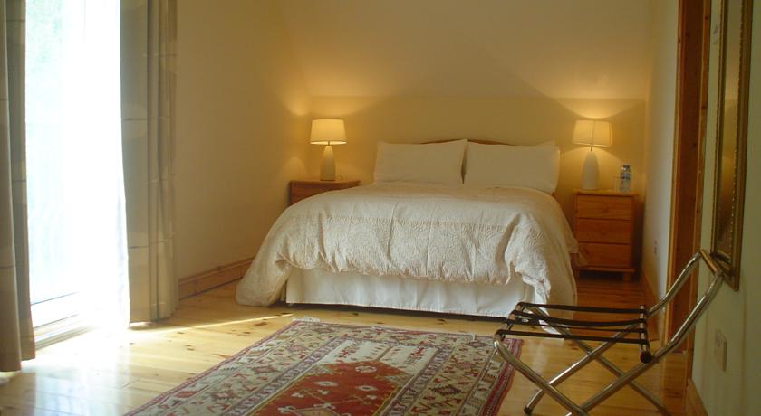 Forest Park House Boyle Bed and Breakfast Roscommon