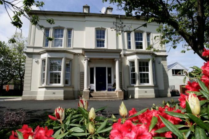Breezemount Manor Bed & Breakfast Coleraine, Derry