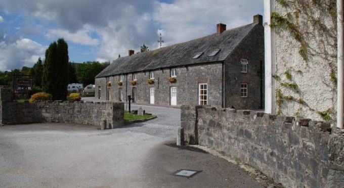 Cashel Lodge Bed and Breakfast Tipperary