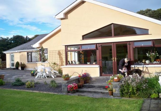 Castleview Farm Lackaghmore Bed and Breakfast Kildare